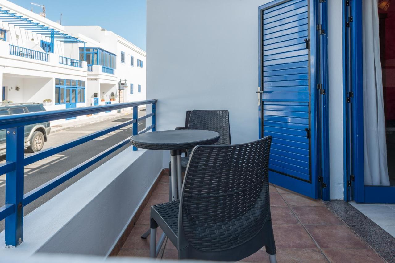 Modern Beach House In Famara Kültér fotó